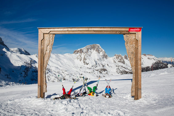 Skiurlaub mit der Familie (c) Tinefoto, Martin Steinthaler