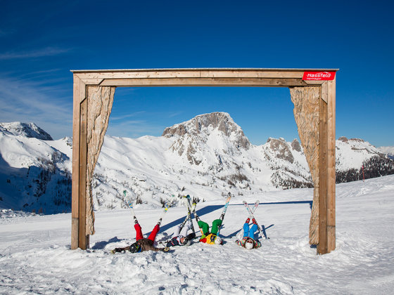 Skiurlaub mit der Familie (c) Tinefoto, Martin Steinthaler