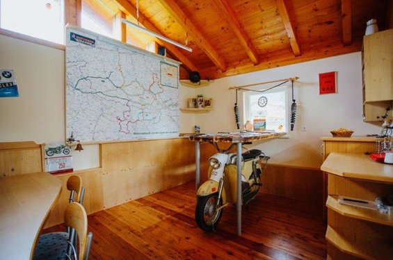 Bikerhütte für gemütliche Abende im Motorradhotel in Kärnten