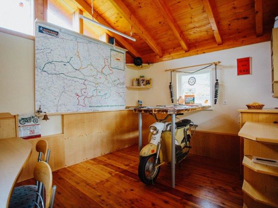 Bikerhütter im Hotel Garni Zerza.