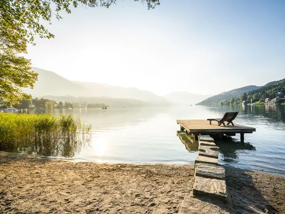 Liege am Millstätter See in Kärnten. Liege am Millstätter See in Kärnten.