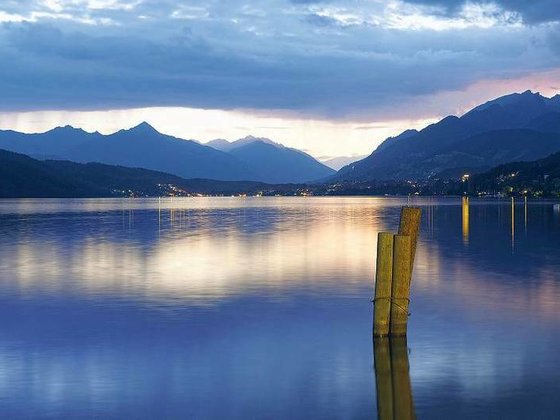 Abendstimmung am Millstätter See in Kärnten.