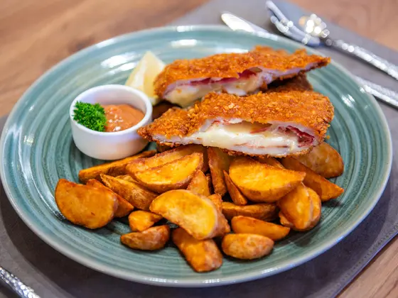 Cordon Bleu im Restaurant Vista.