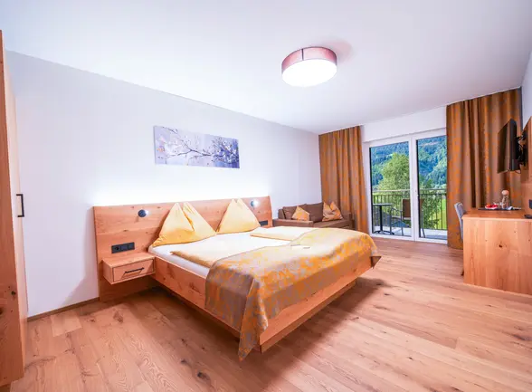 Doppelzimmer Superior im Hotel Garni Zerza.