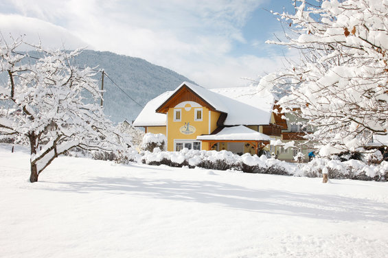 Winter in der Frühstückspension Zerza in Kärnten