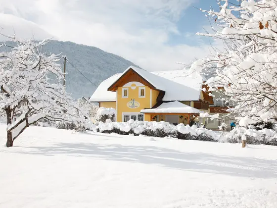 Winter in der Frühstückspension Zerza in Kärnten