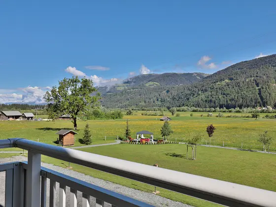 Ausblick vom Balkon im Hotel Garni Zerza