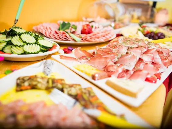 Frühstücksbuffet im Hotel Garni Zerza. Frühstücksbuffet im Hotel Garni Zerza.