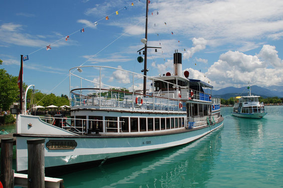 Schifffahrt am Wörthersee unweit der Frühstückspension Zerza