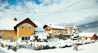 Holidays in the Hotel Garni Zerza in Nassfeld