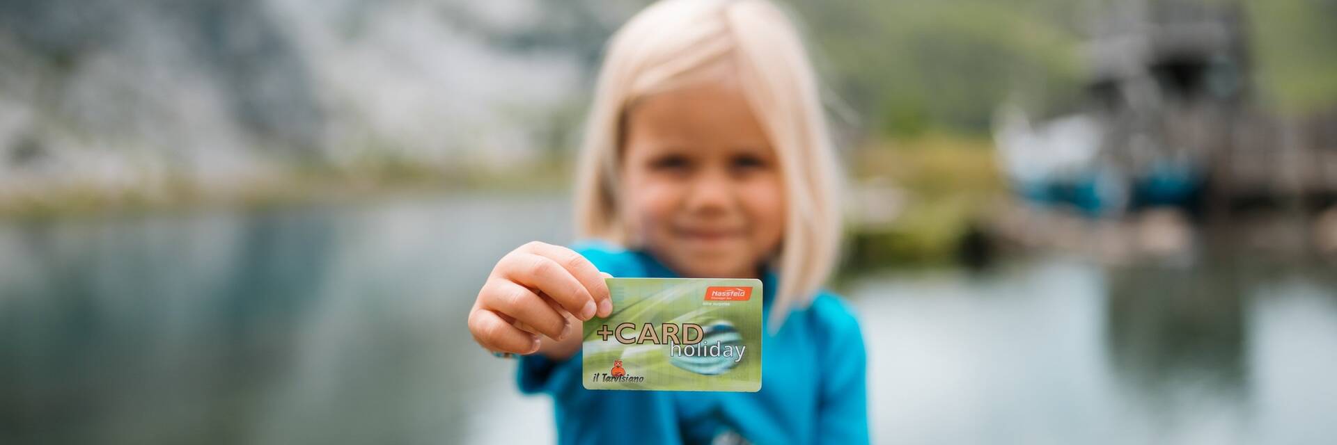 Kind mit der +CARD holiday (c) Martin Hoffmann - nassfeld.at.