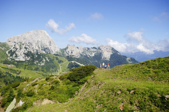 impressive mountain panoramas in Nassfeld