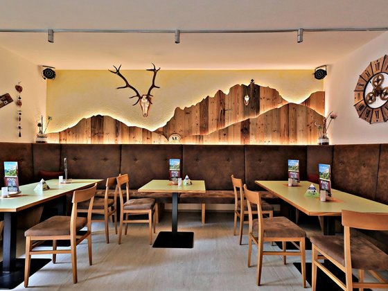 Andis Bar unweit vom Hotel Garni Zerza