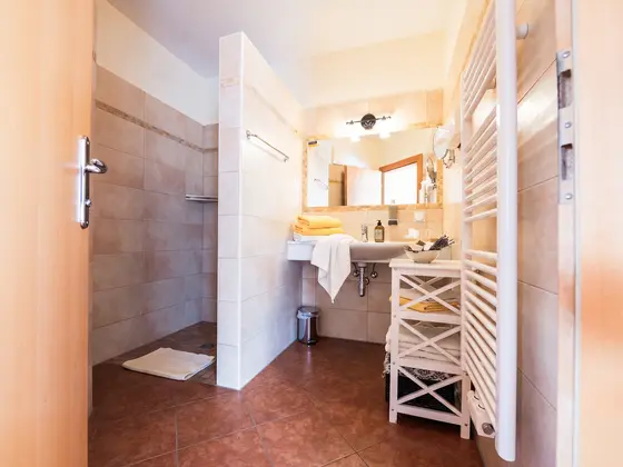 Badezimmer im Doppelzimmer Classic. Badezimmer im Doppelzimmer Classic.