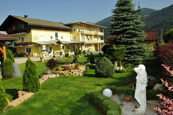 Das Hotel Garni Zerza in Nassfeld